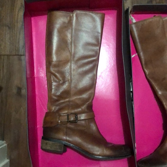 Vinca Camuto Western Brown Boots - Picture 5 of 6